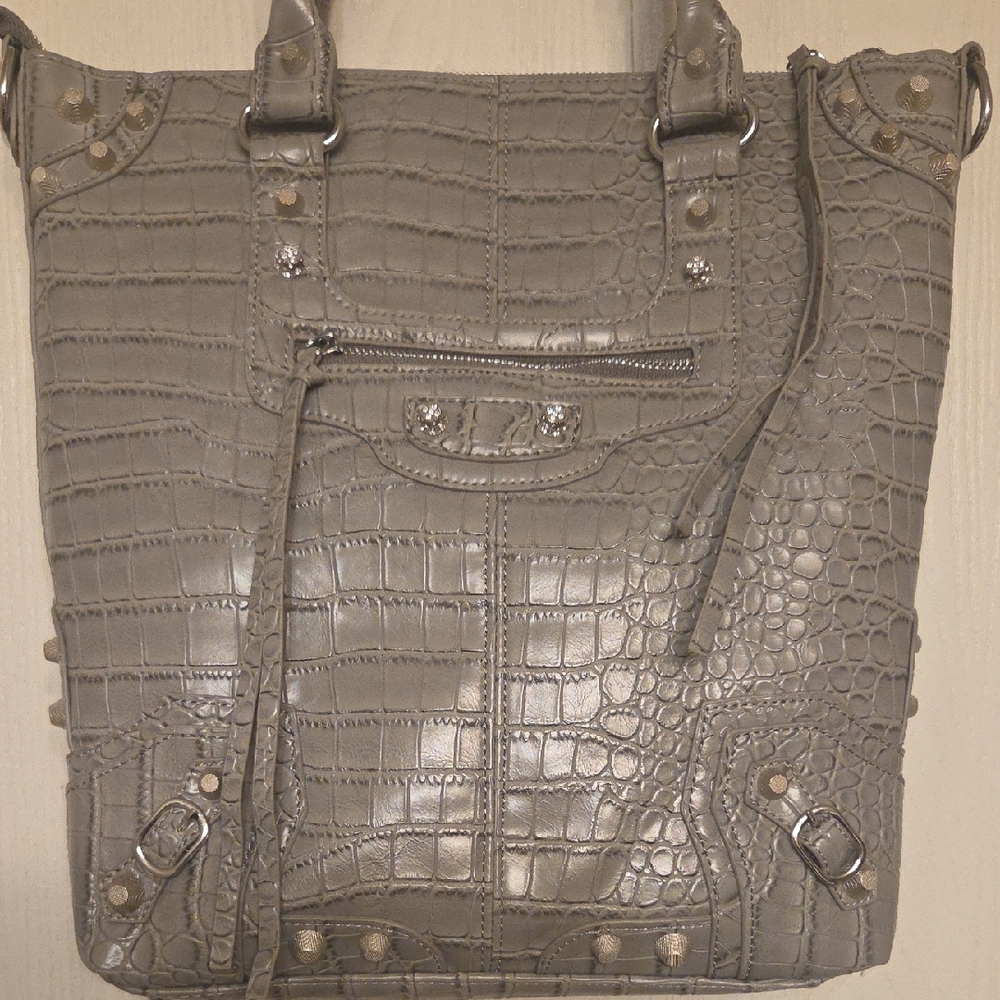 Brand New grey faux leather Crocodile- Embossed Tote Bag with shoulder strap.